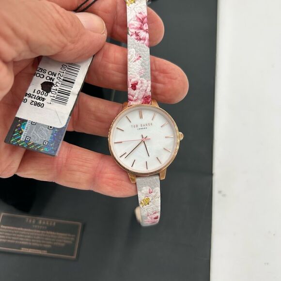 Disney Christmas 2025 Lil Rin Rin Plush Badge Red New